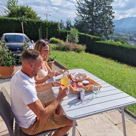 Studio Bellevue indépendant piscine parking terrasse proche centre Annecy Poisy Exterior foto